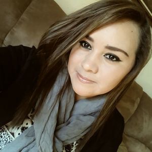 Meet your Posher, Hillary